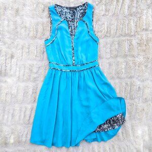 ARMANI EXCHANGE Turquoise w/B & W Snakeprint Trim Fit & Flare Minidress, Sz. P0